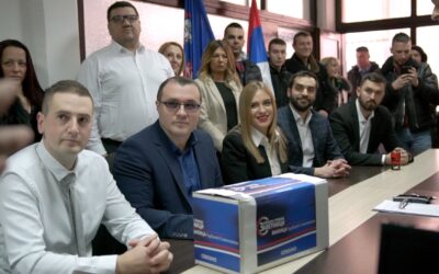 МИЛИЦА ЂУРЂЕВИЋ ПРИСУСТВОВАЛА ПРЕДАЈИ ЛИСТЕ ЗА ЛОКАЛНЕ ИЗБОРЕ У СЕВОЈНУ!