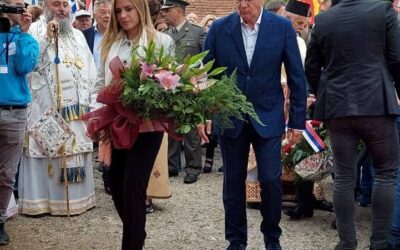 ПРЕДСЕДНИЦА ЗАВЕТНИКА ОДАЛА ПОЧАСТ СТРАДАЛИМ СУРДУЛИЧКИМ МУЧЕНИЦИМА